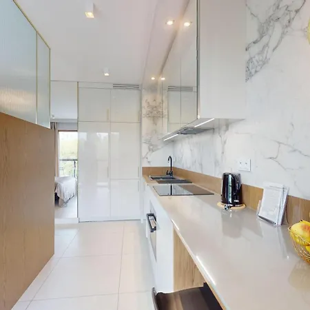 Hotel apartamentowy Ahop 3*