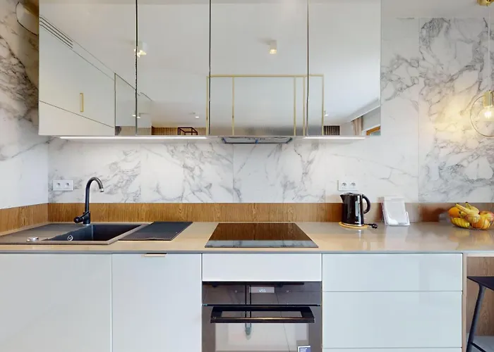 Ahop 3* 브로츠와프